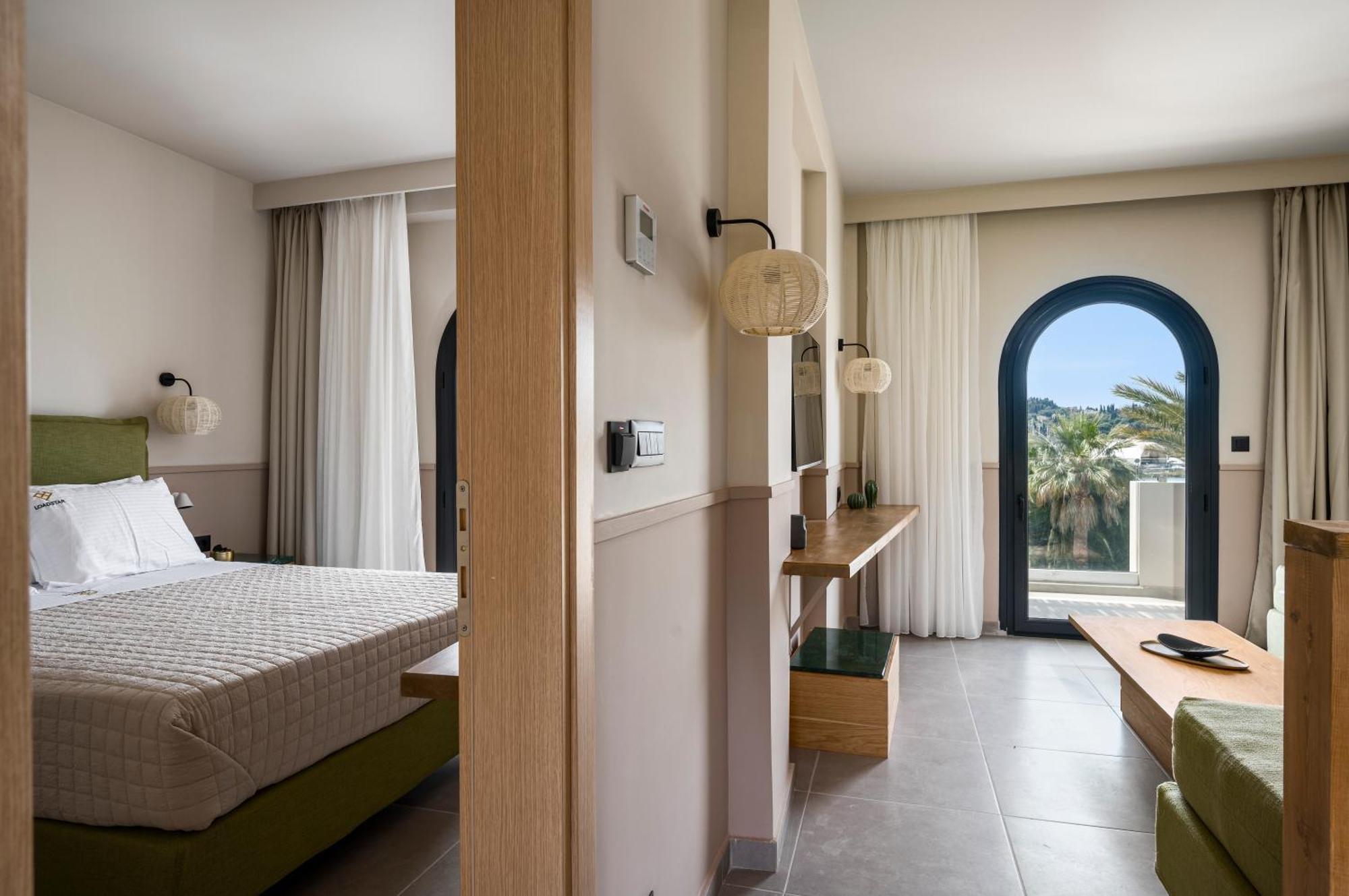 Loadstar Rooms & Suites Контокали Екстериор снимка